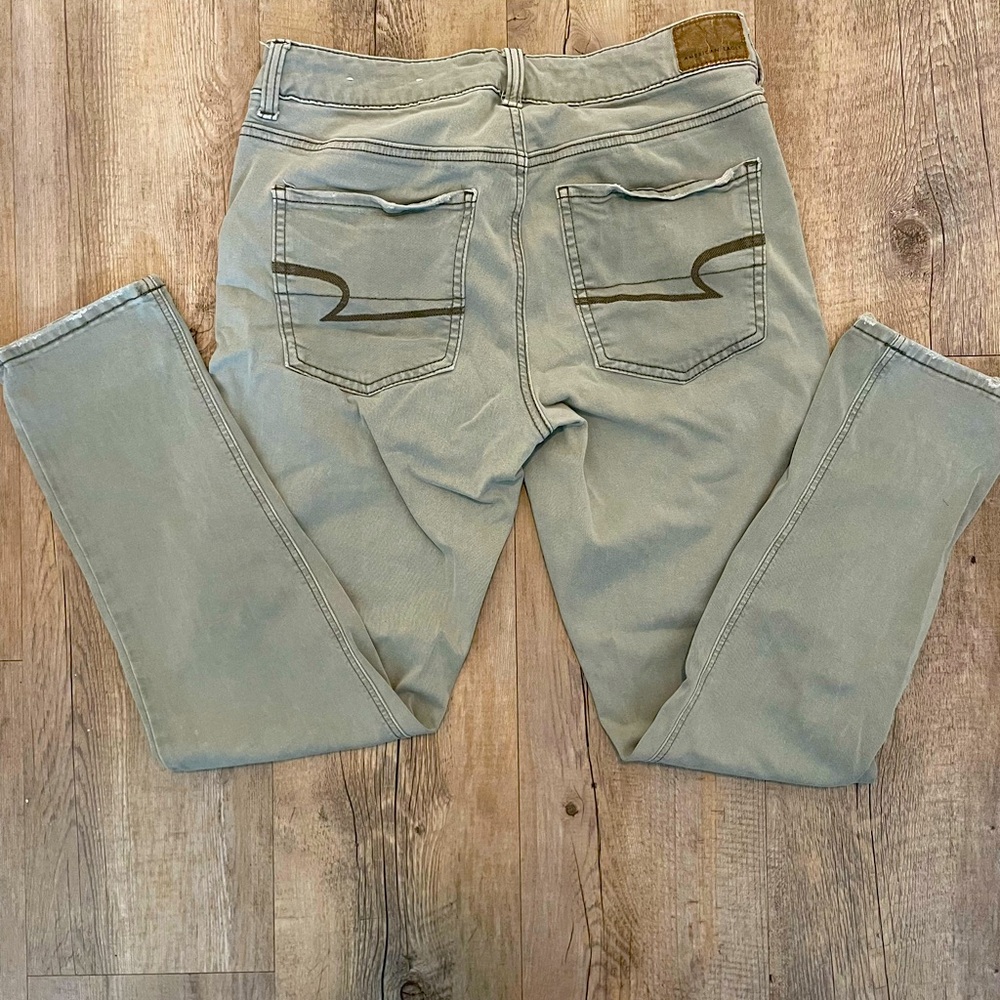 American Eagle Tom girl jeans, super stretch